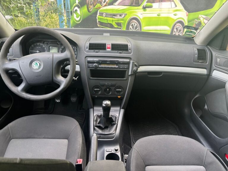 Skoda Octavia II 1.9 TDI 105 KM 2008 – zdjęcie 5