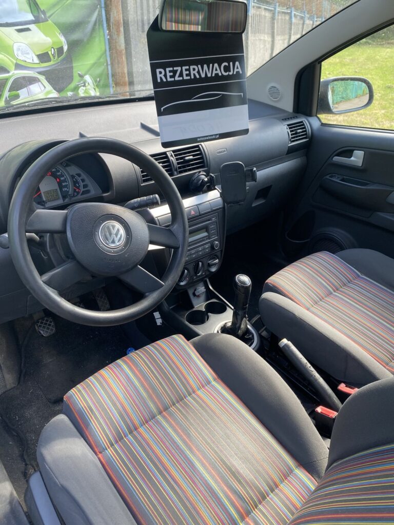 Volkswagen Fox 1.2 benzyna klimatyzacja niski przebieg 2006 – zdjęcie 5