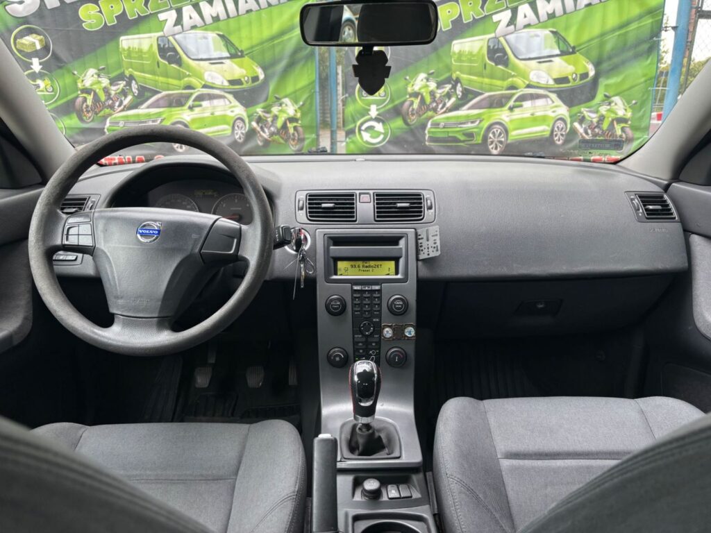 Volvo S40 diesel Klima ładny stan 2005 – zdjęcie 6
