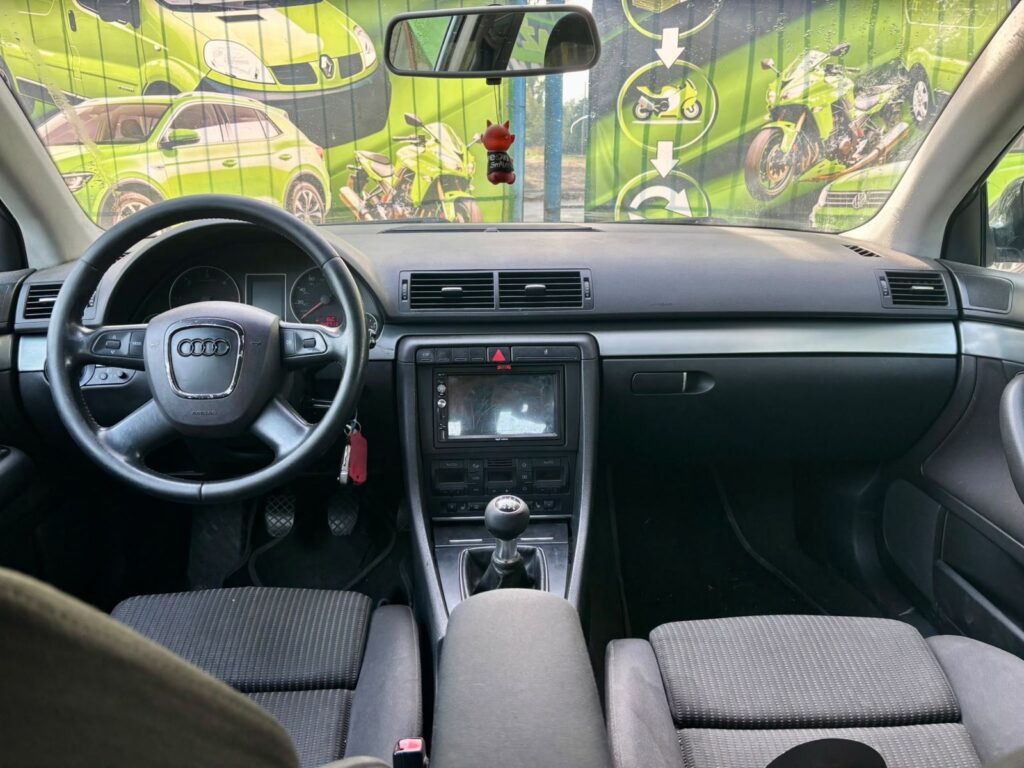 Audi A4 B7 2.0 TDI 140 KM 2005 – zdjęcie 6
