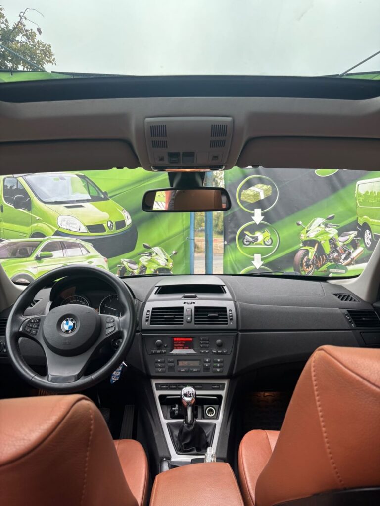 BMW X3 xDrive Skóry Panorama 150 KM 2005 – zdjęcie 8