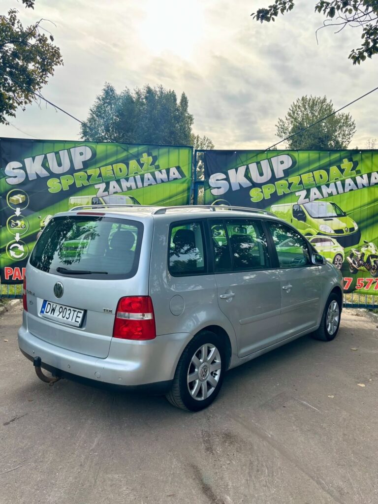 Volkswagen Touran 1.9 TDI Klima 2006 – zdjęcie 4